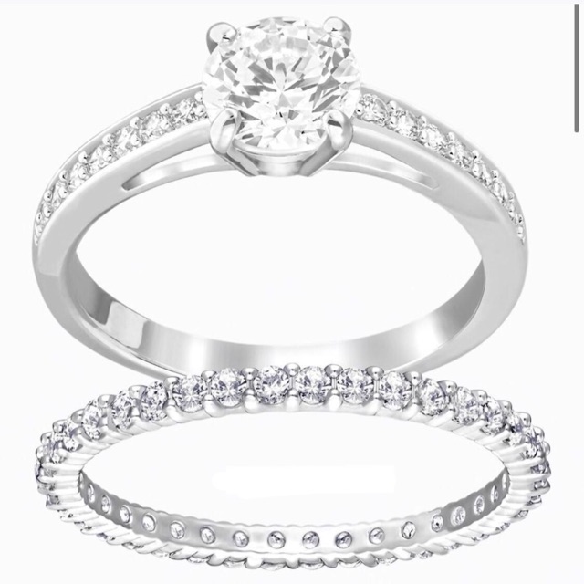 Swarovski attract ring set