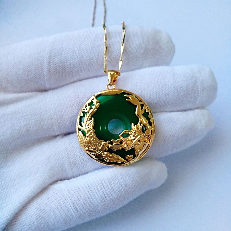 Chinese Style Mythical Animal Green Chalcedony Necklace/ Gold Color Dragon Phoenix Jade Pendant Necklace/ Lucky Circle Clavicle Necklace/ Amulet Jewelry Accessories Gifts