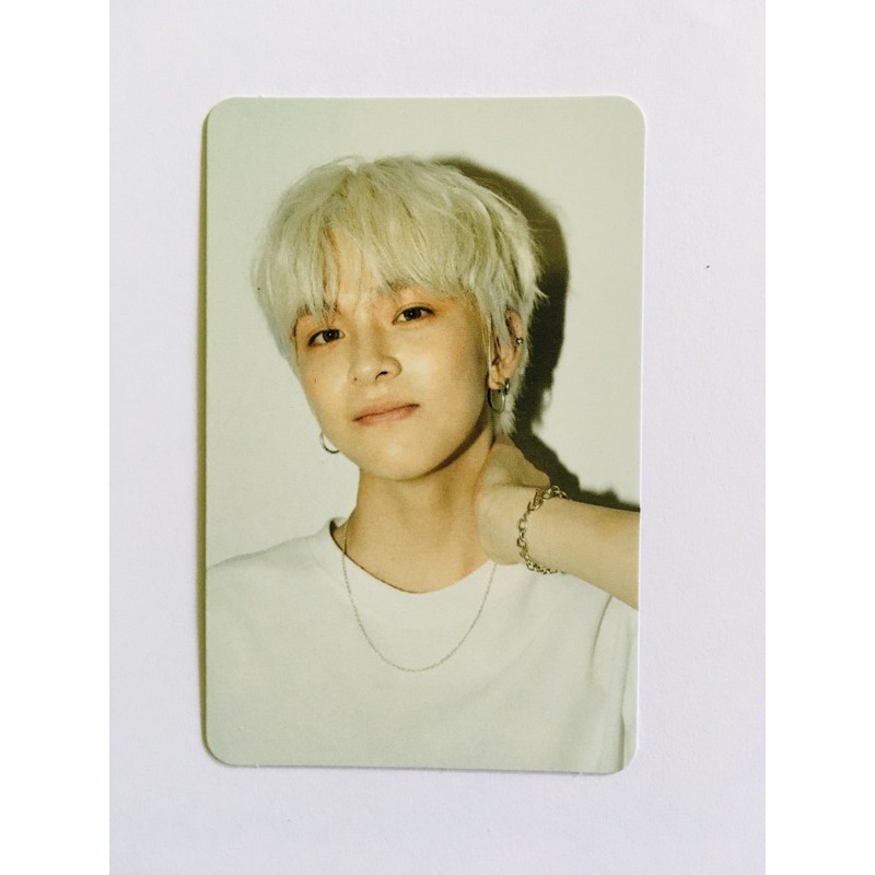 Photocard Asahi Black Ver Treasure Chapter 2