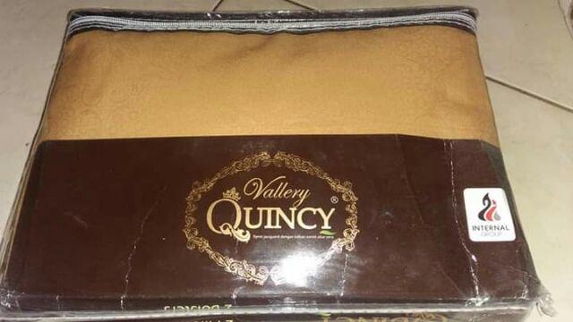 Sprei Vallery Quincy Polos Embos 180x200 Golden King Size
