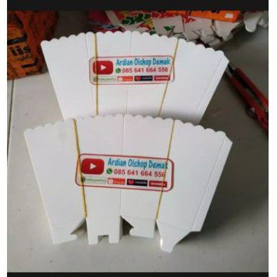 

KOTAK POPCORN POLOS UKURAN 12x6cm