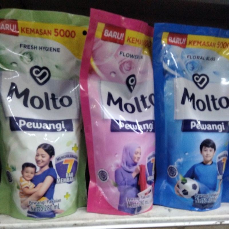 molto pewangi 280ml