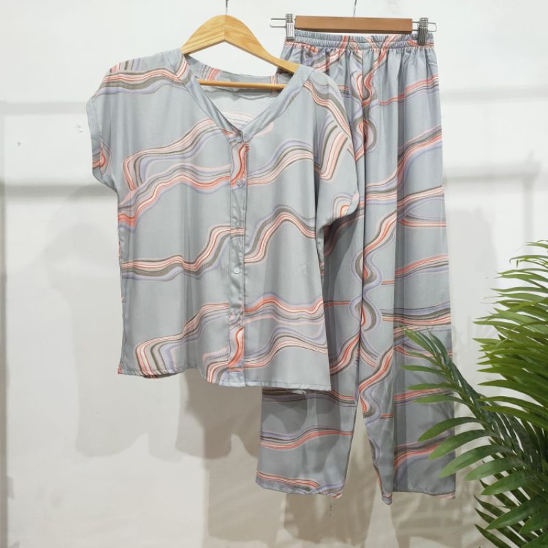 PIYAMA KANCING HITS PIYAMA KANCING BUSUI | PIYAMA RAYON | HOMEWEAR-NK 46