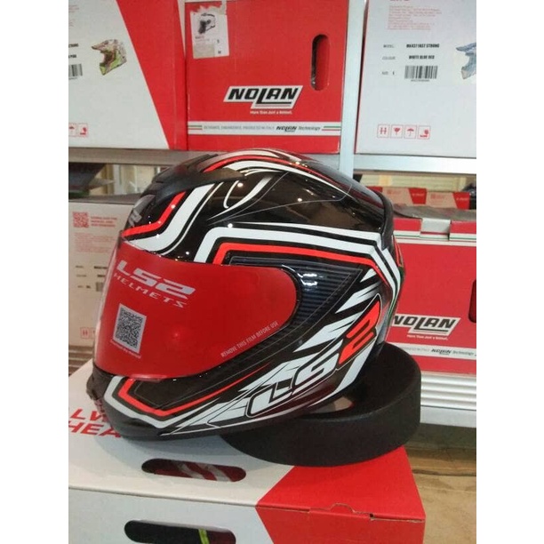 helm ls2 ff352 rokie black red