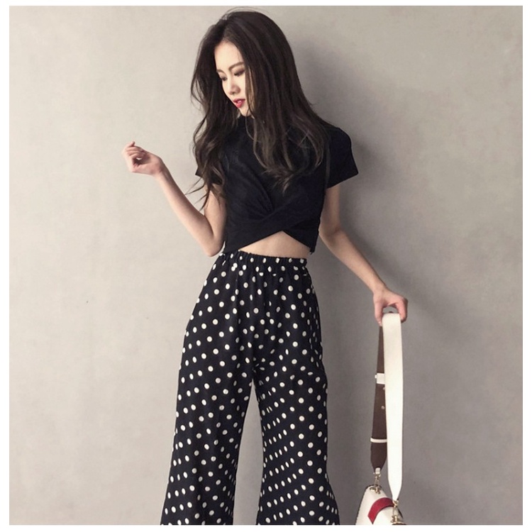 #Sisjuly# Kecil Tinggi Desain Sederhana Lengan PendekTT-shirt Wanita Pendek Ketat Jazz Dance Pusar Internet Ho