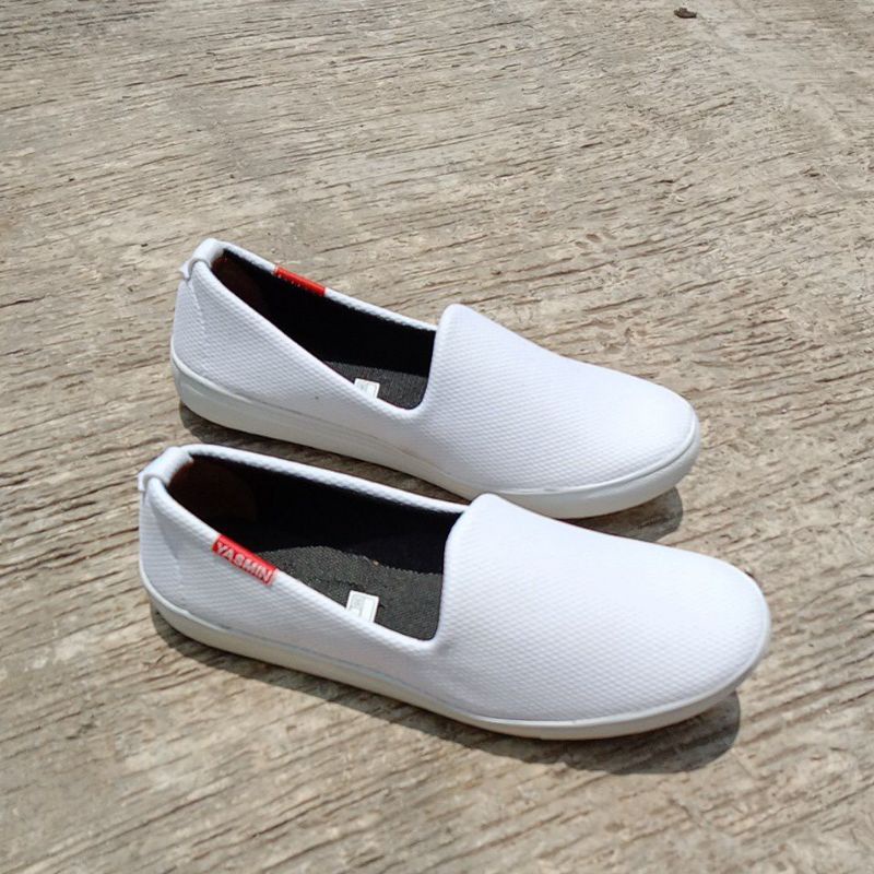 Sepatu Sneakers Wanita N.D.A Sepatu Korean Slip On sport