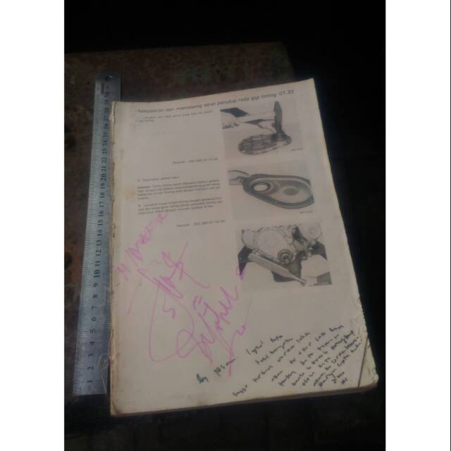 Buku teknik mesin mobil