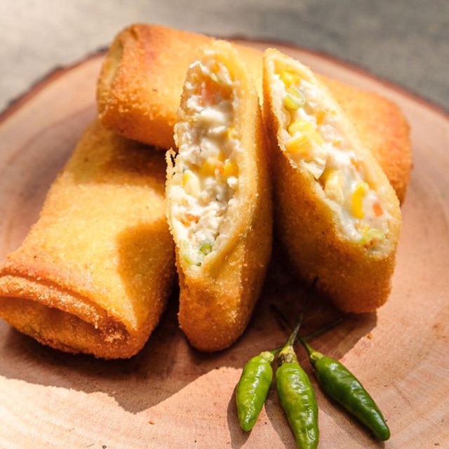 

Risoles ragout ayam Halal berbahan premium! PO setiap Sabtu!