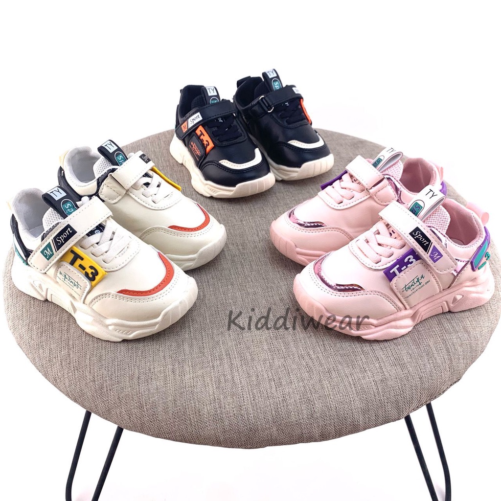 (Kiddiwear) Sepatu anak / Sepatu Anak Casual Import Usia 1-5 Tahun MBK70