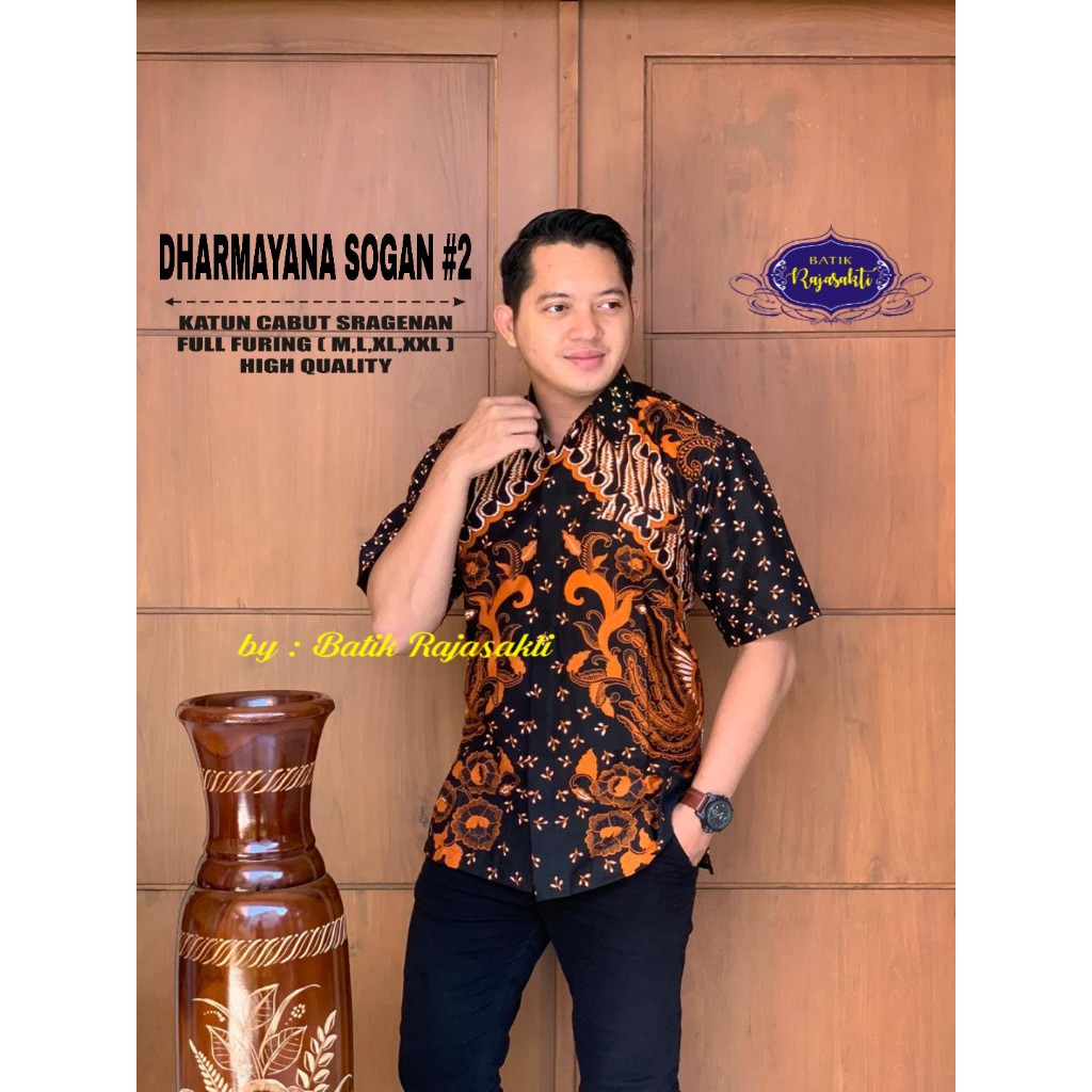 DHARMAYANA SOGAN RAJASAKTI KEMEJA BATIK SOLO PRIA LENGAN PENDEK LAPIS FURING ATASAN BATIK PREMIUM MODERN KATUN HALUS BAHUWIRYA  BANAMITRA BANAMITRA PUTIH BANGSAWAN BAYU PUTRA BERLIAN BIRU BHARATAYUDA BIMASENA BIRENDRA BIRU INDAH BRAHMAKERTA BRAHMAKERTA