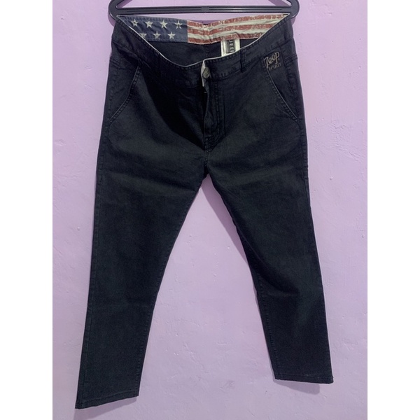 CELANAKATUNSTREET JEEP CELANASECOND JEEP CELANA PRIA SECOND ORI