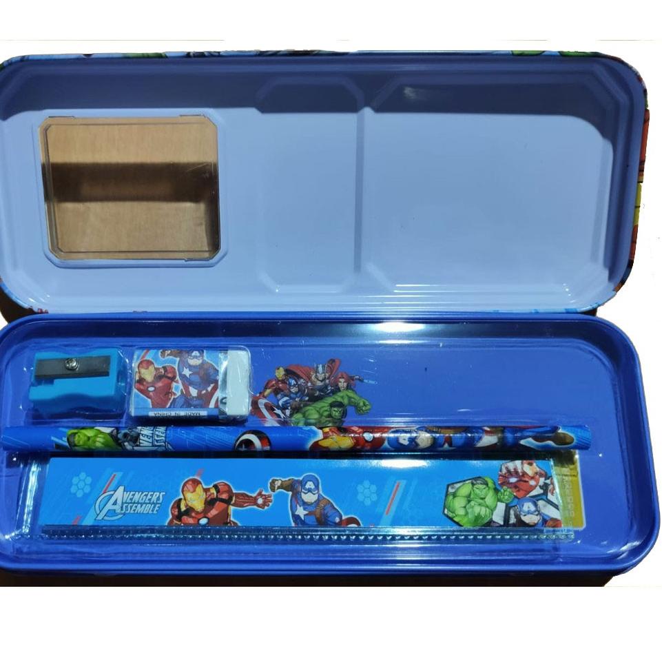 

wtj ▲ Kotak Tempat Pensil Anak (Kaleng) Set Dengan Isi Bagus Murah (cc-7100) →➬ Baru ▽▔
