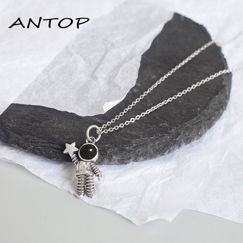 Kalung Couple Pasangan Liontin Astronot Hip Hop Pria Keren Necklace Choker ANTOP