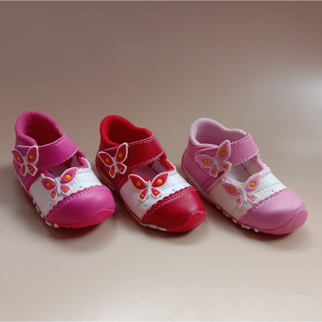 Sepatu bunyi cit cit anak perempuan usia 1-3 tahun /sepatu anak perempuan casual/sepatu bayi murah-kp kecil