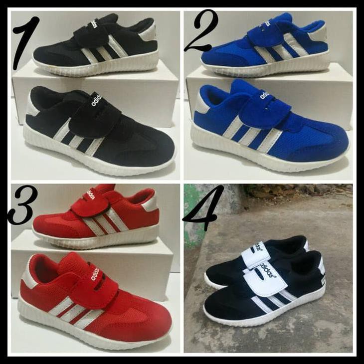 EKSLUSIF SEPATU SEKOLAH ANAK ADIDAS PEREKAT HITAM UNISEX