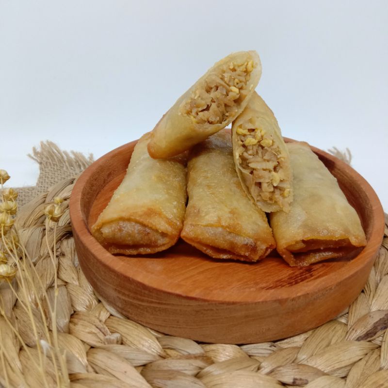 

Lumpia Telur Rebung Oleh Oleh Semarang Frozen Food isi 8 pcs