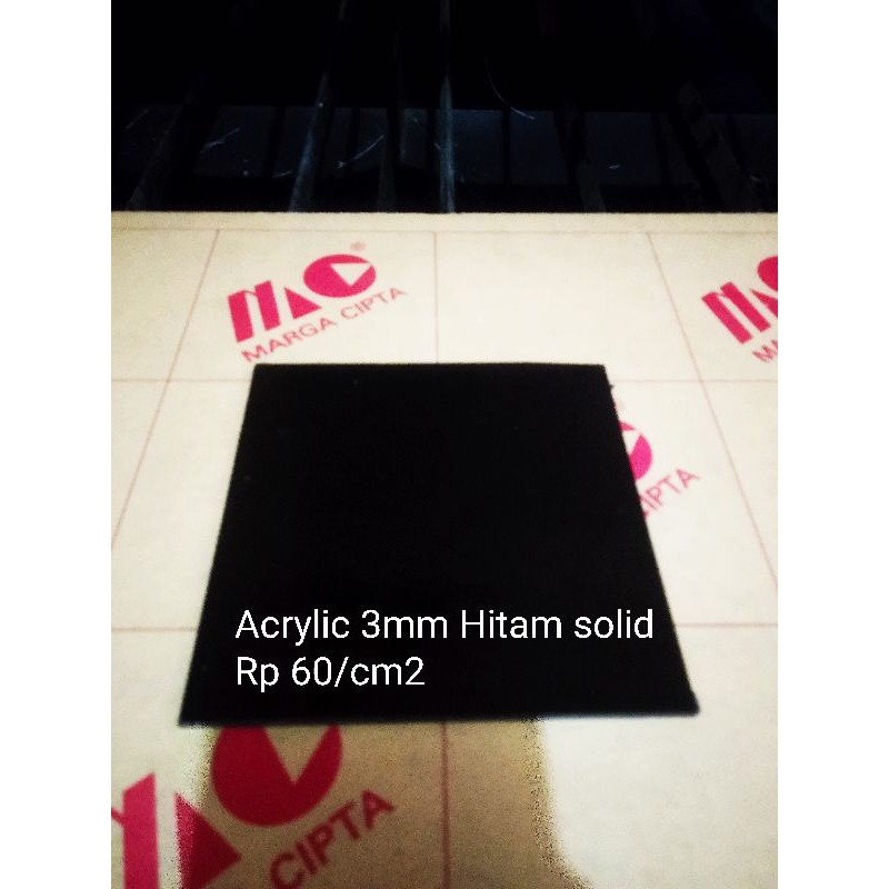 

Acrylic akrilik 3mm hitam ukuran custom