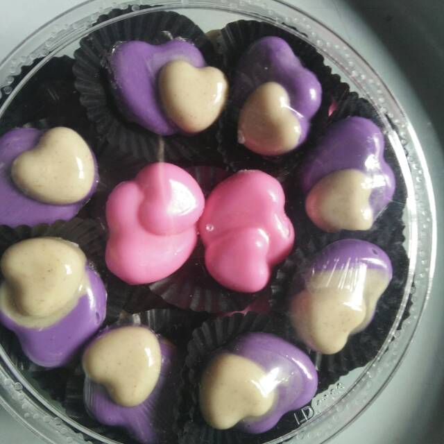 

Coklat karakter