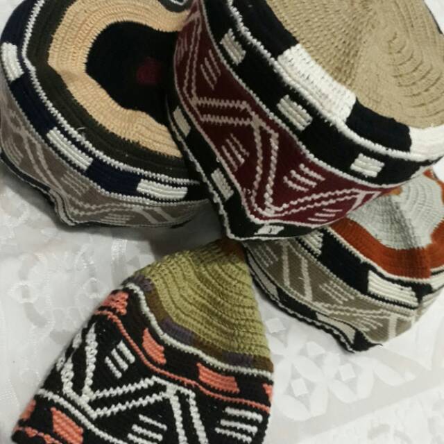 Stok terakhir size. 7 tinggal 1pcs. Peci Yaman - Kopyah rajut - Tarim Hadramaut *Ori Yaman*