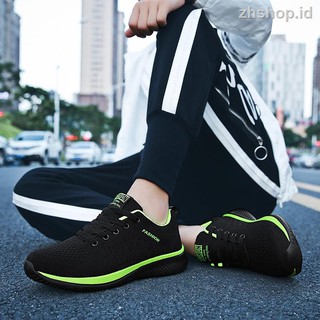 Woovoo Sepatu  Sneakers Olahraga Pria Wanita  Model Casual  