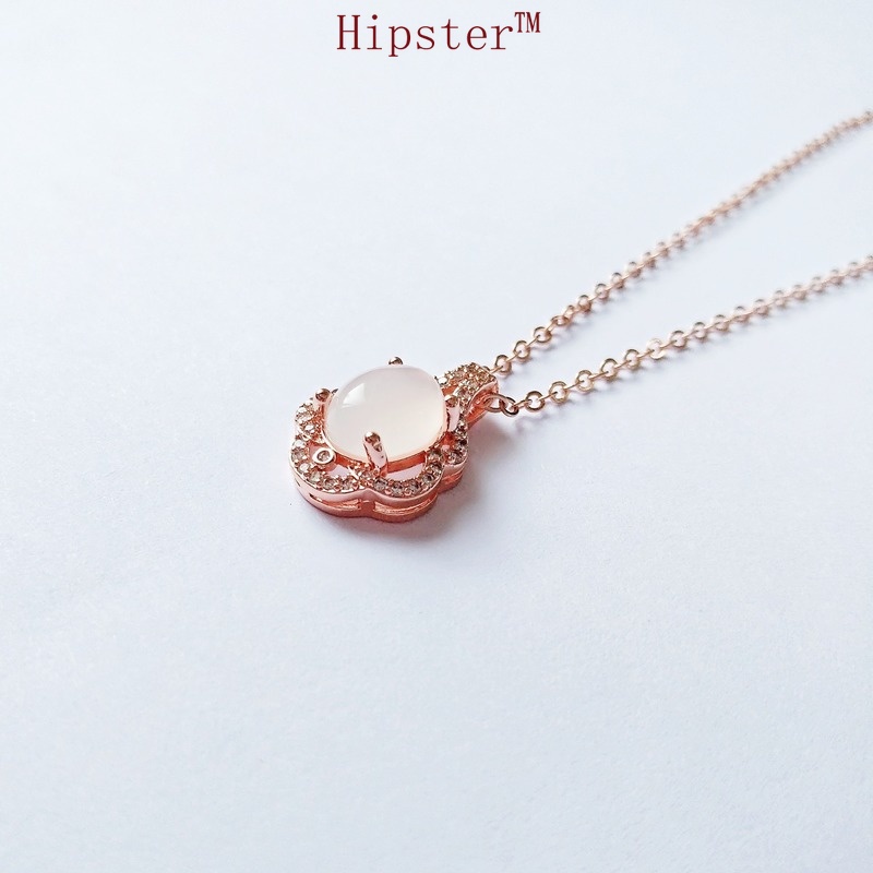 Elegance Retro Full Diamond Light Luxury Rose Gold Pink Crystal Hollow Pendant Necklace