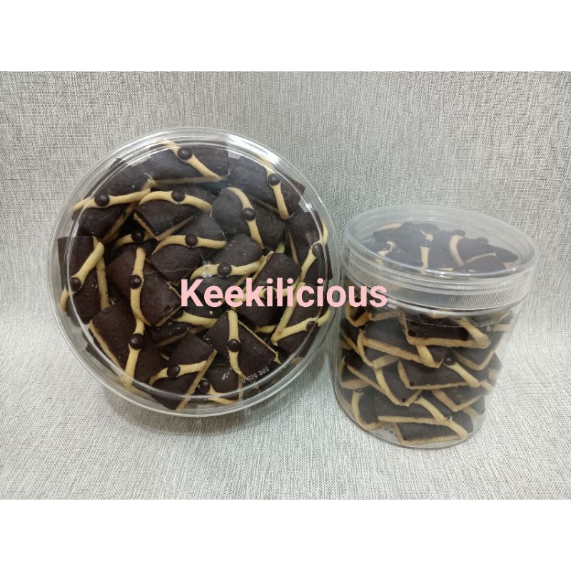 

Kue Kering Lebaran Keekilicious - Choco Stick 500gr - Bahan Premium