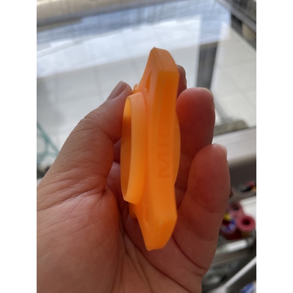 GELANG MIC HOLDER MIC BAHAN SILICON KARET WARNA ORANGE