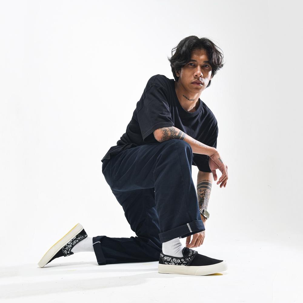 MLA.68738 ◦ SEPATU TIMEBOMB VULCANIZED | SLIPON VELCRO  V5 | PAISLEY