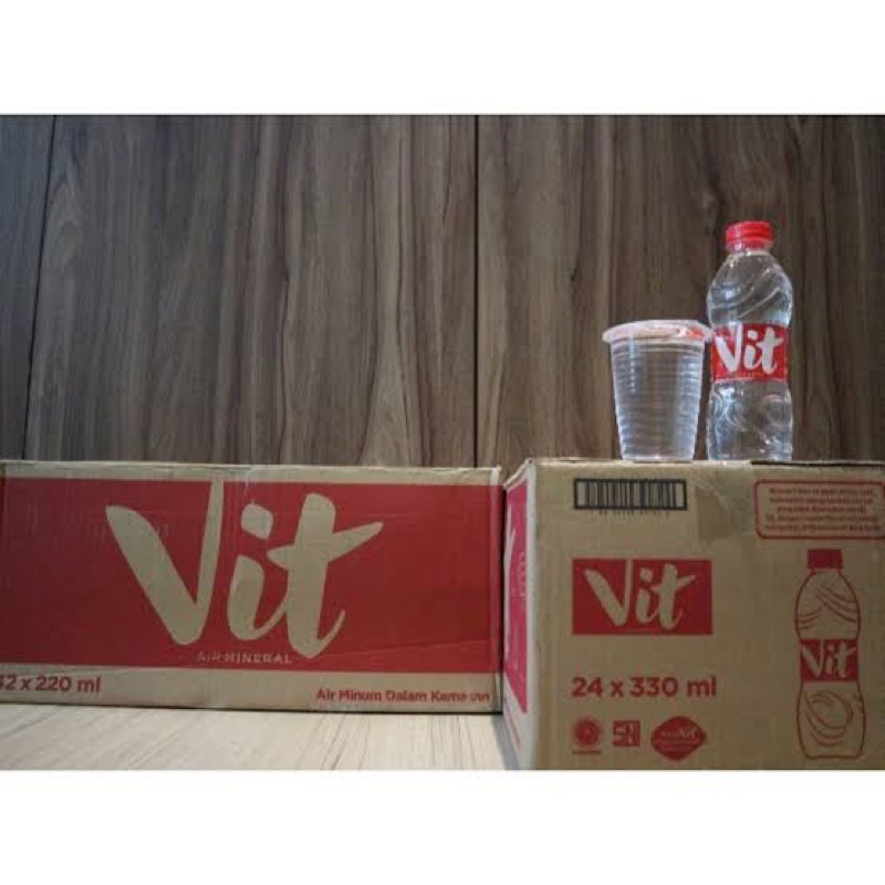 Air Minum Mineral Kemasan Vit Gelas 200 ml isi 48 pcs 1 dus