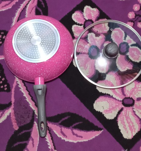 Bolde Super Pan Wok 26 Cm Plus Lid  Black Pink Premium Series