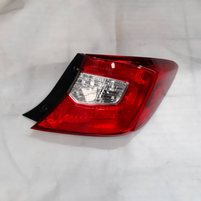 Lampu belakang/stoplamp HONDA BRIO 2019