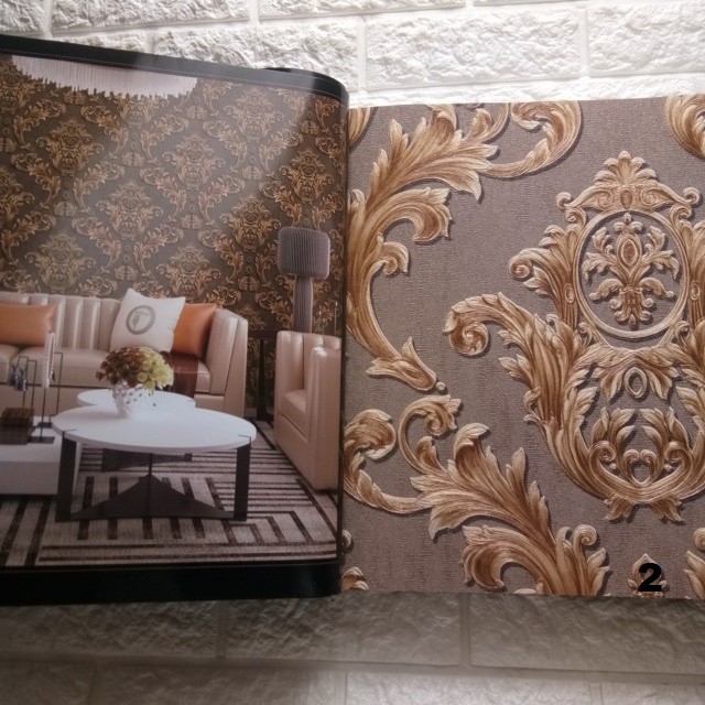 WALLPAPER DINDING BATIK RUANG TAMU COKLAT GOLD KLASIK PREMIUM