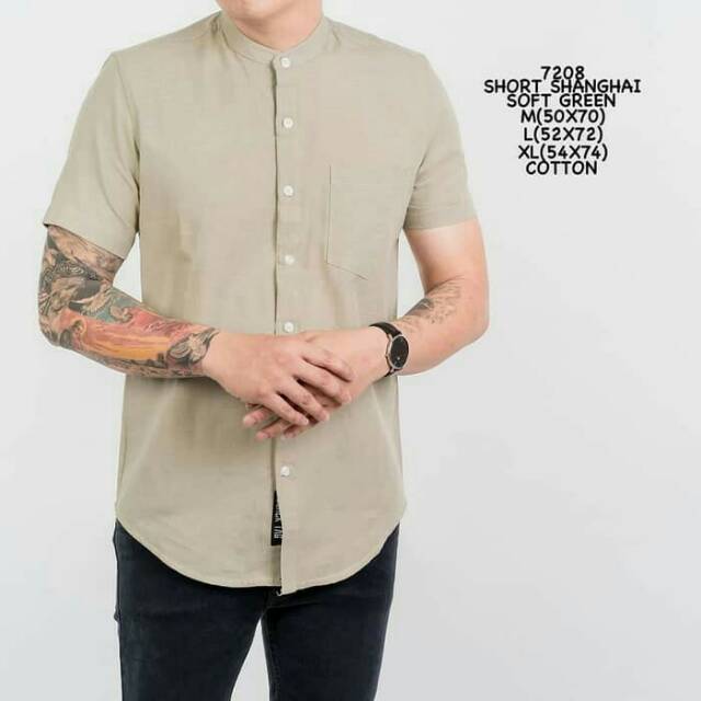 Kemeja Pria Shanghai Lengan Pendek Hijau Ijo Muda Polos Cowok Slim Fit Casual Kantor Simpel Elegan