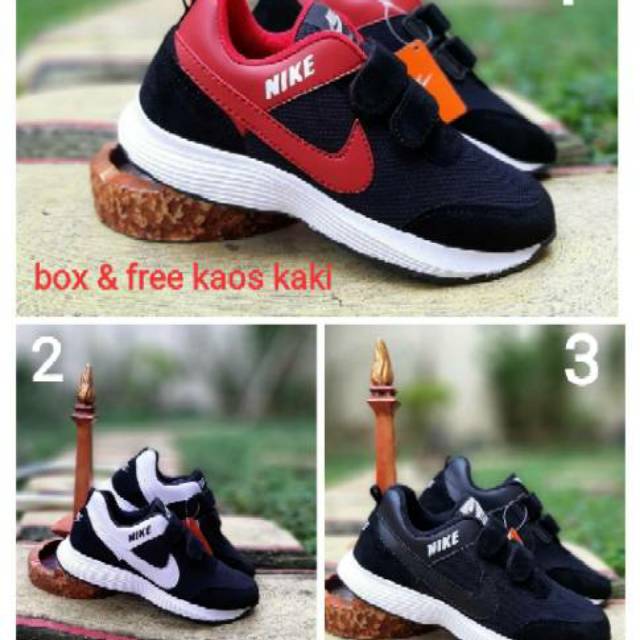 sepatu sekolah anak nike/sepatu anak nike
