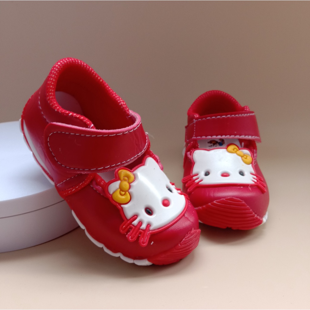 Sepatu bayi bunyi anak perempuan usia 1-3 tahun / sepatu bayi murah / sepatu anak casual keren-pita