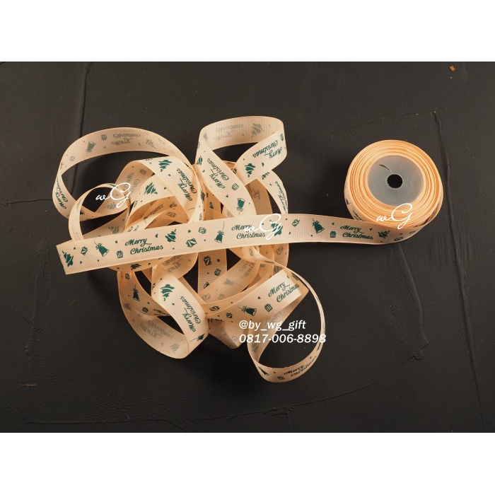 

Pita Merry Christmas- Baby Pink ;Lebar 2.5 cm ;Panjang 20 yard