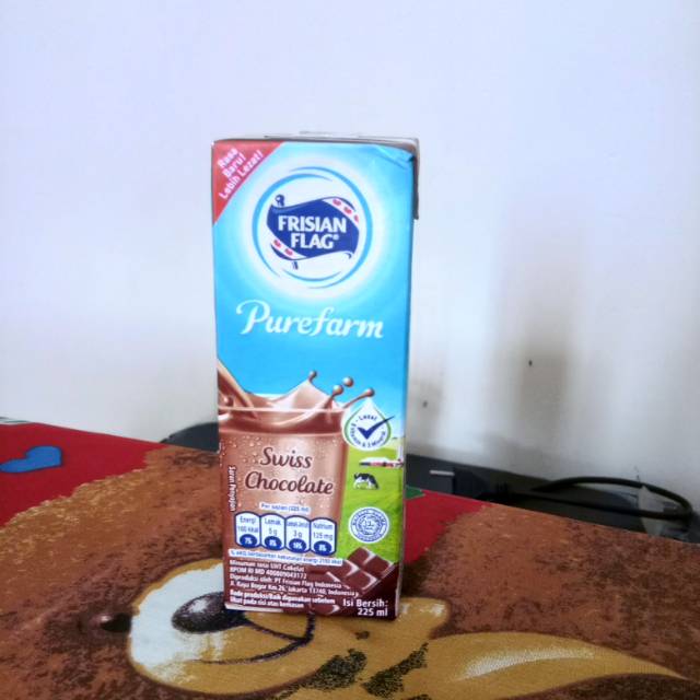 

Susu cair Frisian Flag