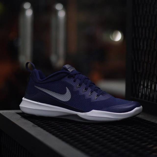 Sepatu running pria nike legend trainer original BNIB