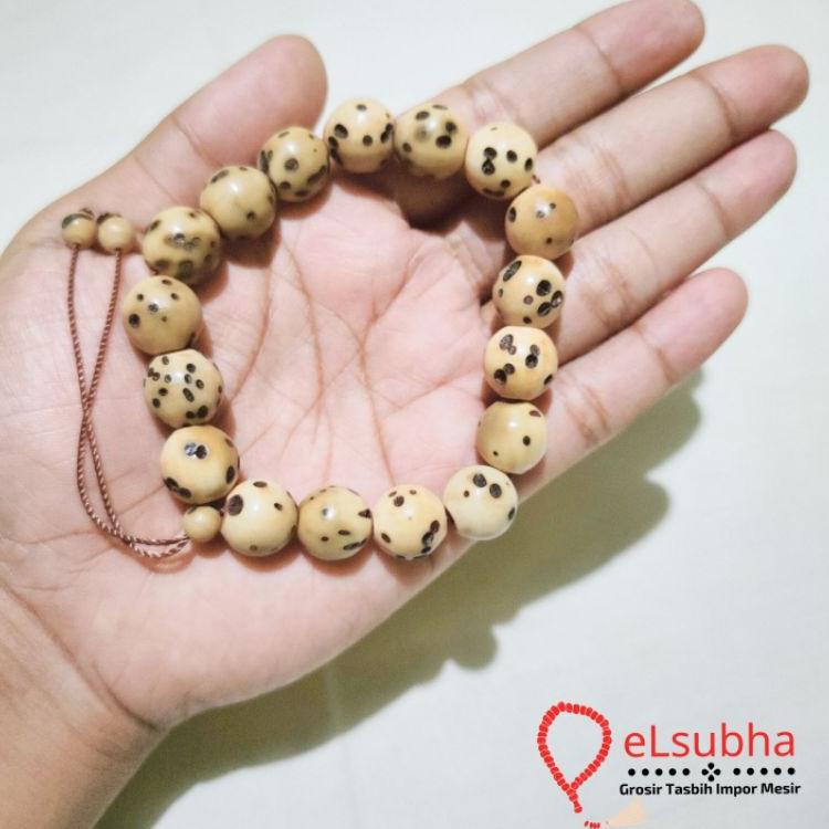Menarik.. Gelang Oud Sholib Asli
