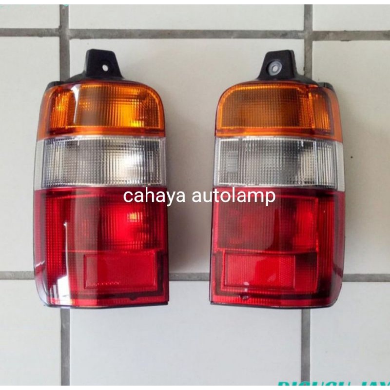 Lampu Belakang (Stop Lamp assy) untuk mobil Toyota Kijang Kapsul Tahun 1997-1999