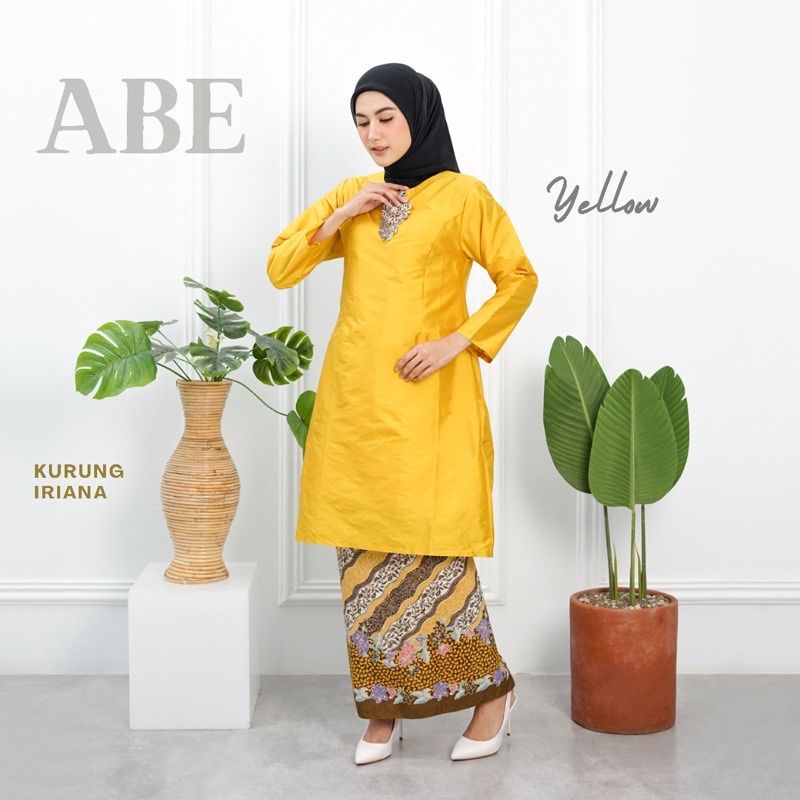 SETELAN KEBAYA KURUNG MELAYU/KURUNG WANITA MALAISYA/MODEL IRIANA