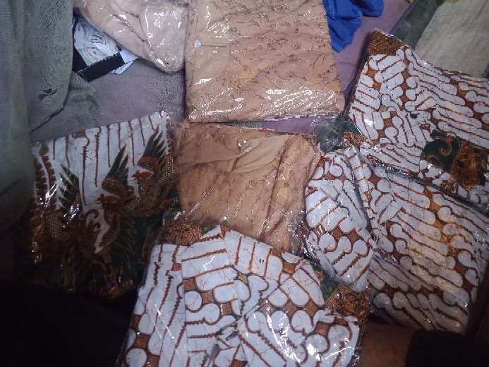 Maura Couple - Sania Ruffle Batik Couple Ori Ndoro Jowi Dnt Garansi Termurah Shopee - Kebaya Mika Gr