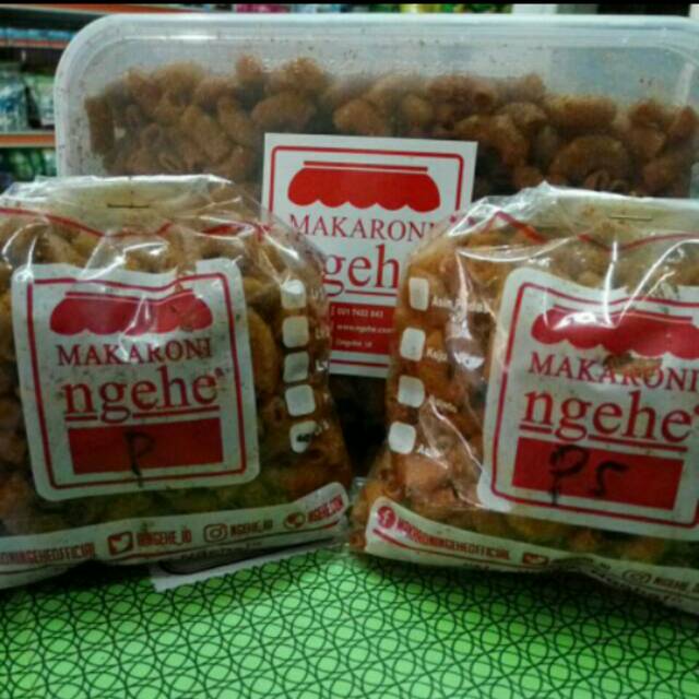 

Makaroni Ngehe Pedas kemasan saku