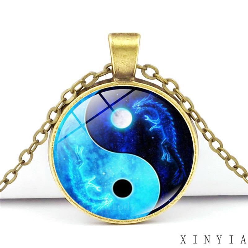 Kalung Rantai Dengan Liontin Batu Permata Desain Naga Bulan Yin Yang Tai Chi Untuk Sweater