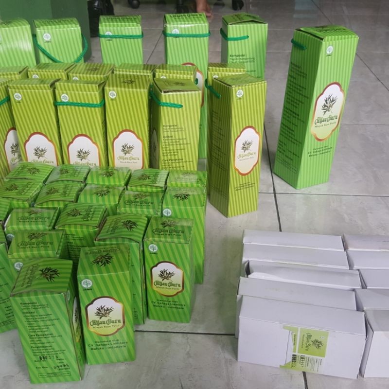 Minyak Kayu Putih ASLI AMBON Merek Hijau Buru Terdaftar BPOM