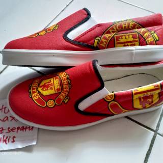 640 Gambar sepatu gambar manchester united Keren