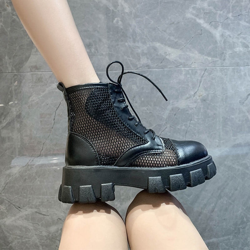 Sepatu Boots Wanita Sepatu Gaya Korea Model Jaring Bolong-Bolong Real Pic