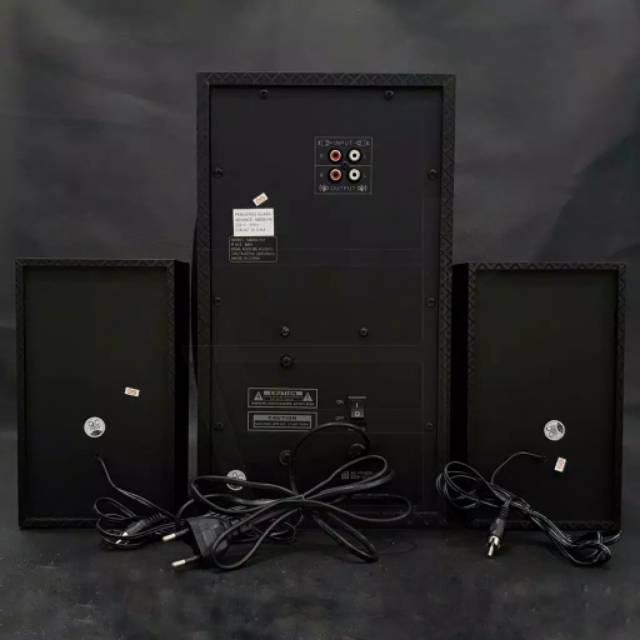 Speaker advance M8200fm