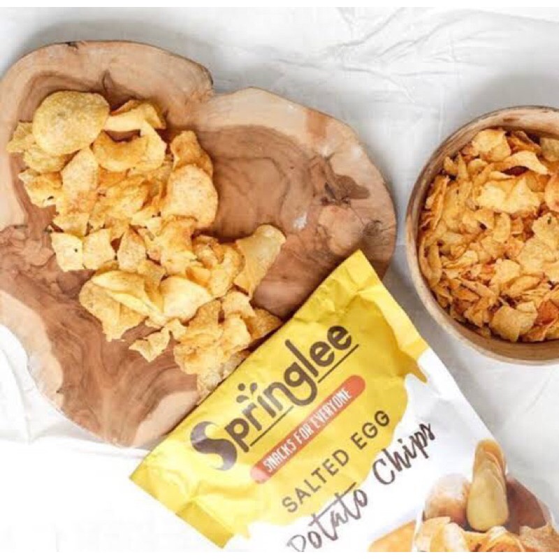 Springlee Salted Egg Potato Chips 100 Gr