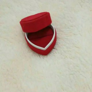 Kotak Perhiasan / Kt1